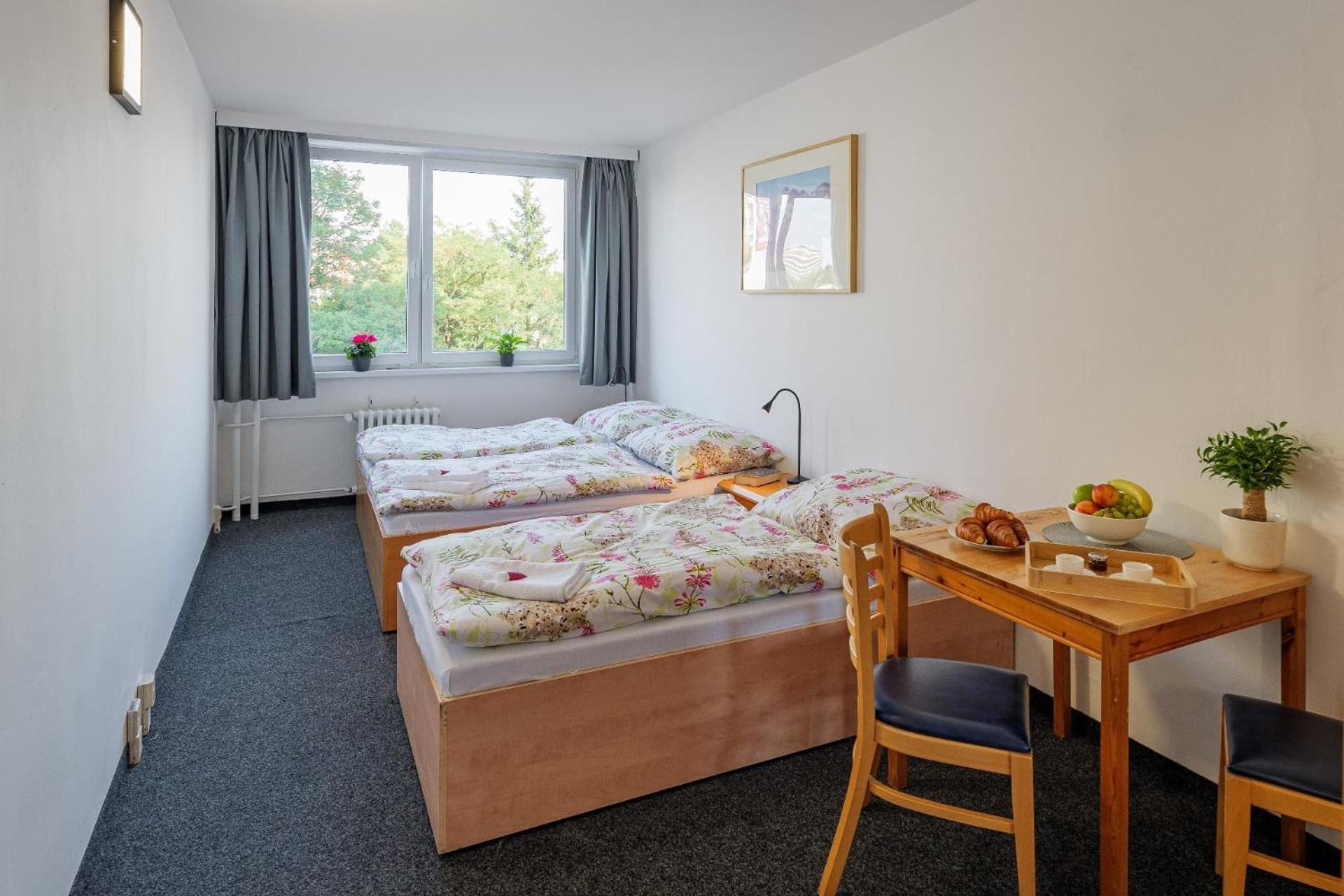 Albergue Cooliving Praga Exterior foto